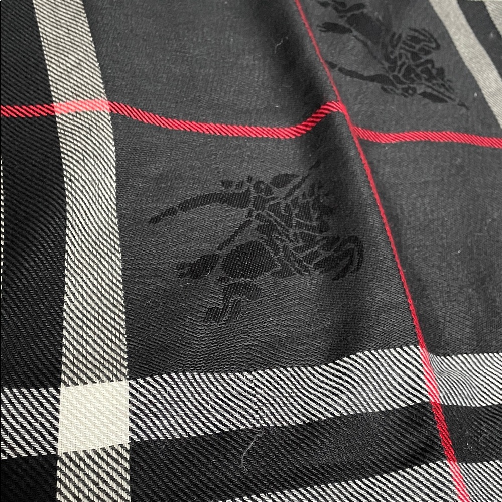 Burberry print Classic Black and Red Plaid Scarf NWT ๐ gift ๐ - Picture 3 of 5